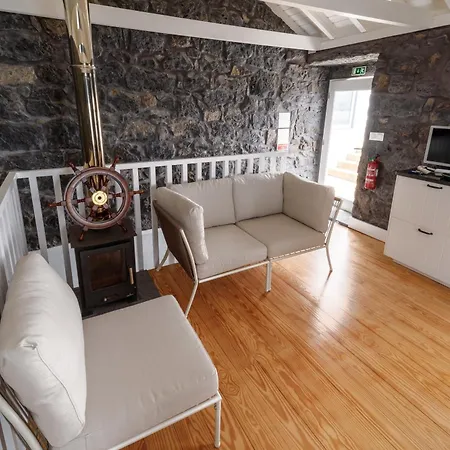 Bioma Adega - Escala Gourmet Сasa de vacaciones Calheta de Nesquim